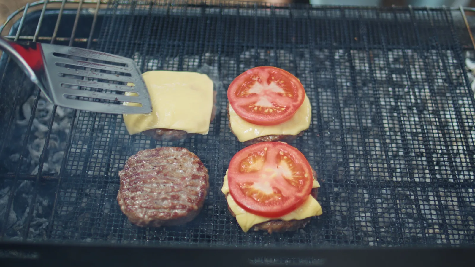 Cheese And Tomato Picnic Lunch Without Bread