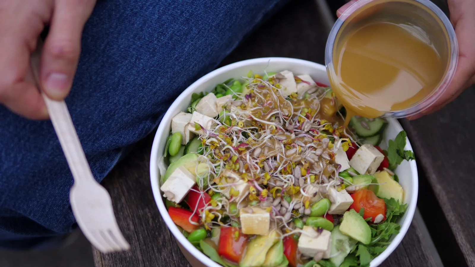 Choose Tahini For Vegetable Dressings